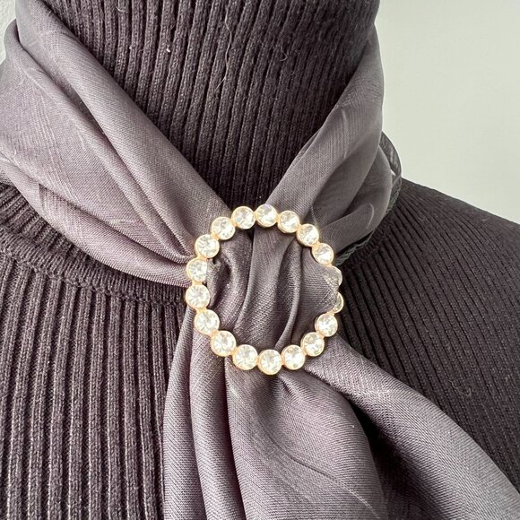 Rhinestone Shawl Buckle Silk Scarf Ring Brooch Scarf Clip - Picture 3 of 3